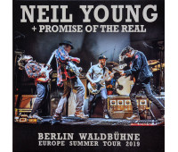 NEIL YOUNG Live in Berlin Waldbühne 2019 2CD set